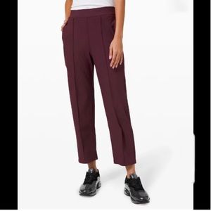 NWOT Lululemon Urban Strides Pant